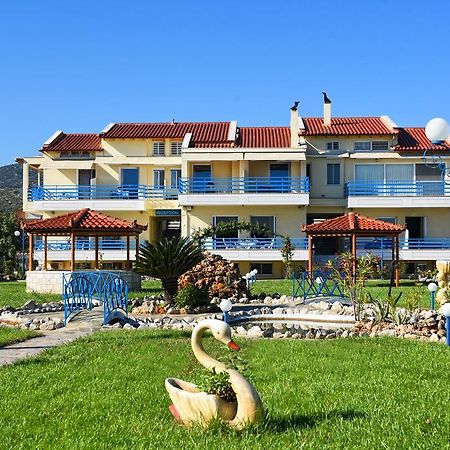 Akrogiali Miloi  Exterior photo