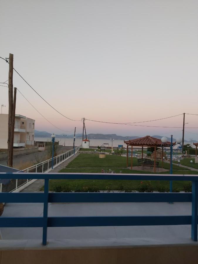Akrogiali Miloi  Exterior photo